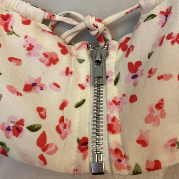 ⭐️Princess Polly Floral Print Corset Cropped Top size small - Picture 5 of 7